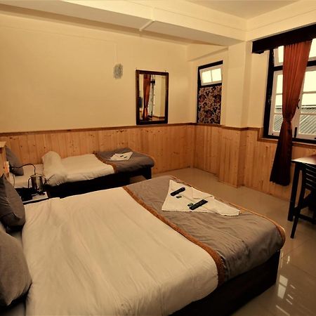 The Griffon'S Nest Hotel Gangtok Exterior photo