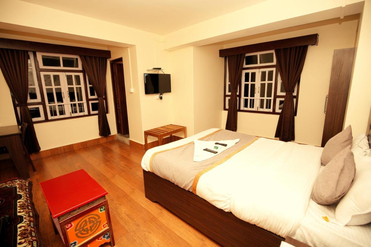 The Griffon'S Nest Hotel Gangtok Exterior photo