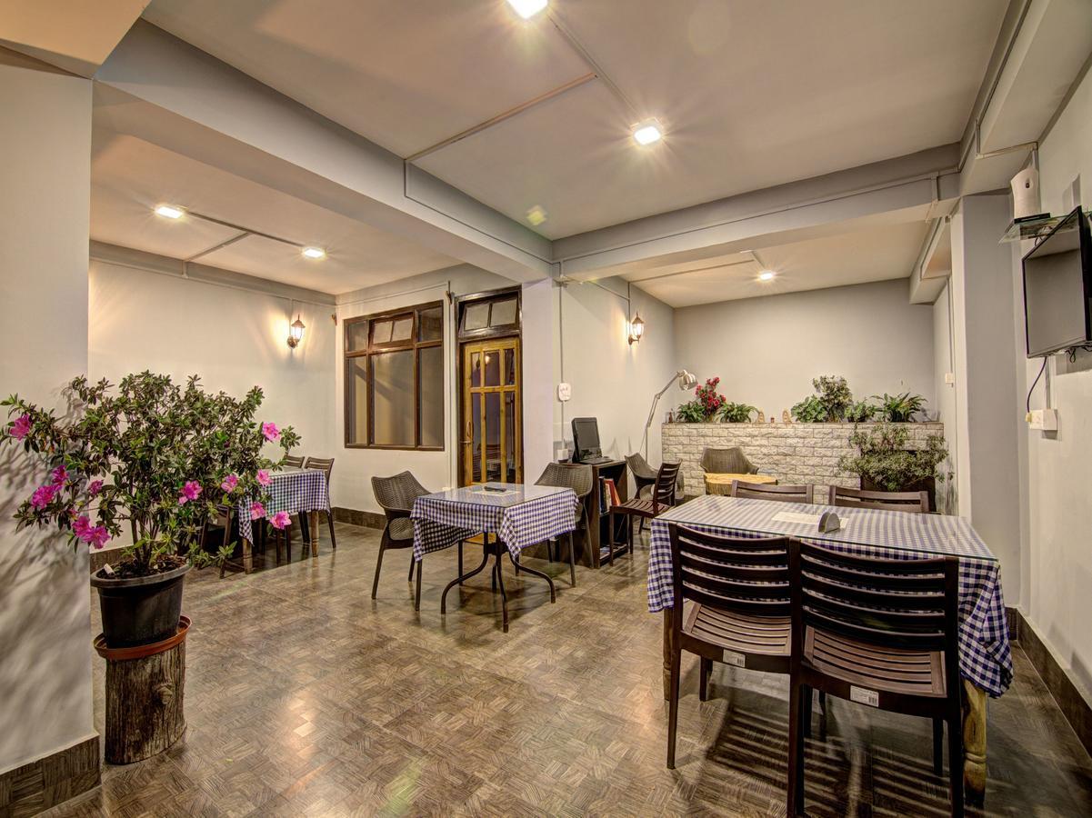 The Griffon'S Nest Hotel Gangtok Exterior photo